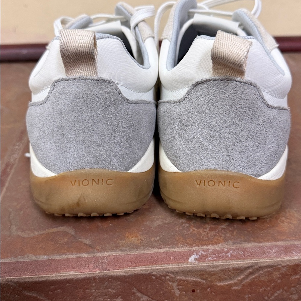 Veja Women's Cream and Gray Sneakers Size 11 - Picture 3 of 11